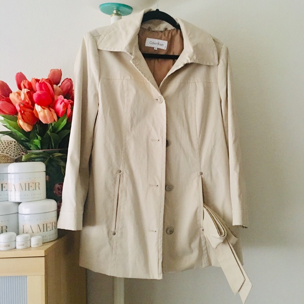 🍂 🍁Calvin Klein Rain ☔️ coat 🧥 with hoodie 🍁🍂